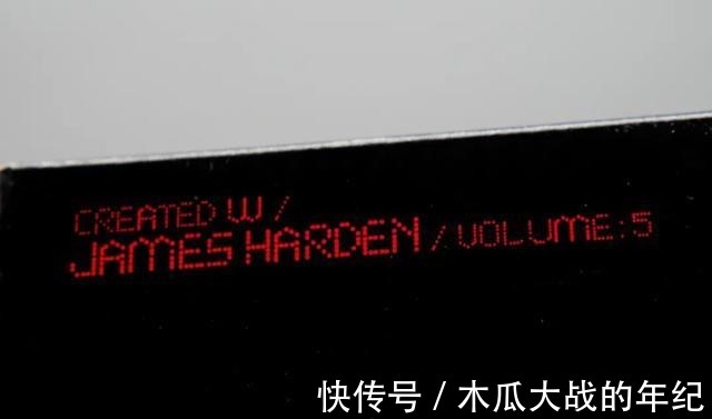 战靴 当之无愧的旗舰款!哈登5代能成为下一款划时代的战靴吗!