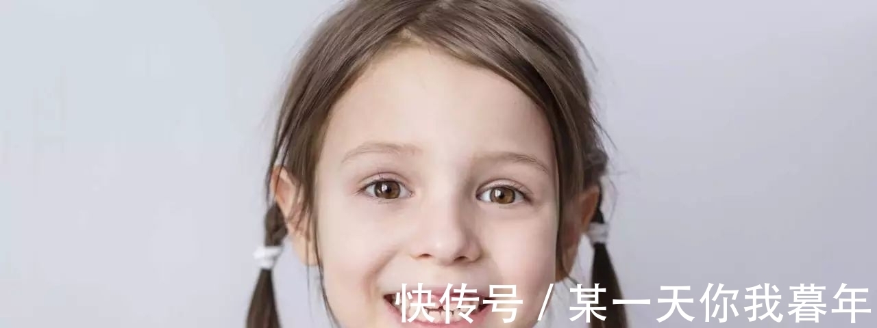 刷牙|很多妈妈不知道:宝宝长牙、换牙、刷牙还有这么多讲究!