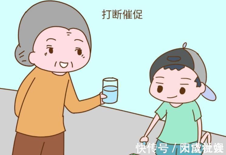 干预|孩子总是“坐不住”,这事多半怪家长,若有这3种习惯快改一改