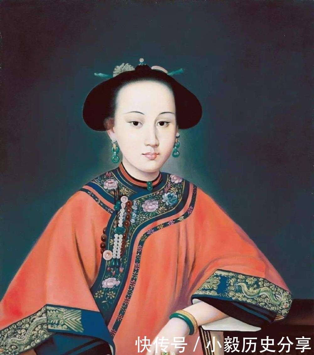 发现|考古学家打开香妃墓, 复原其真实容貌, 发现她倍受乾隆宠爱的原因