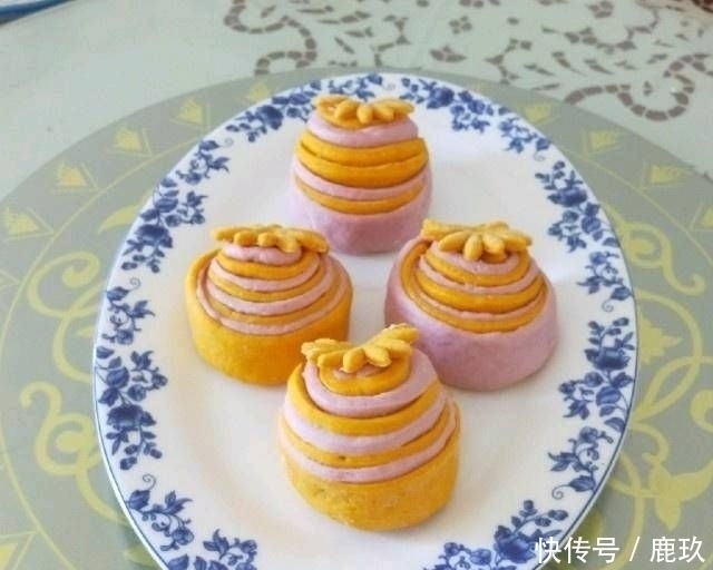 创意双色馒头，柔软丰满，营养丰富，外形可爱