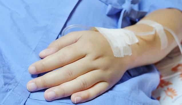 fd请注意,肺腺癌只有符合此类条件才首选免疫治疗,死亡率降低13