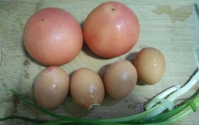 每周|坚持每周吃这菜,脸色红润,腰也细了,闺蜜直夸越来越好看