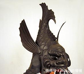 武士们|史海钩沉笑死人不偿命，看看日本武士的头盔是如何秀出天际的！