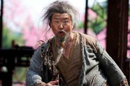 射雕英雄传|射雕中,唯一让周伯通害怕的高手,裘千仞也不敢招惹,不是南帝