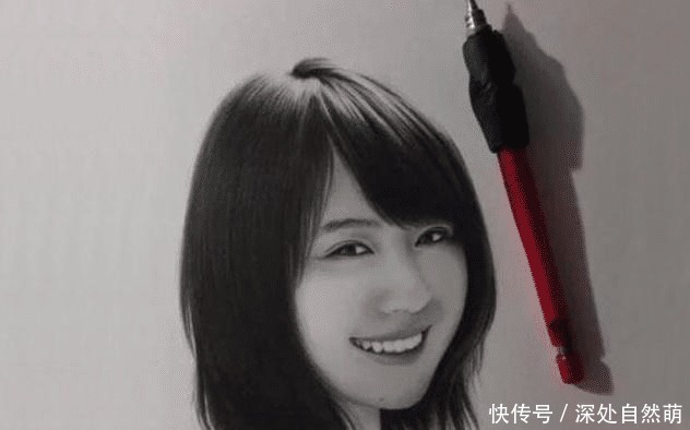 日本90后画家画鱼堪比冷军!没有画水,却画出了鱼游动的感觉!