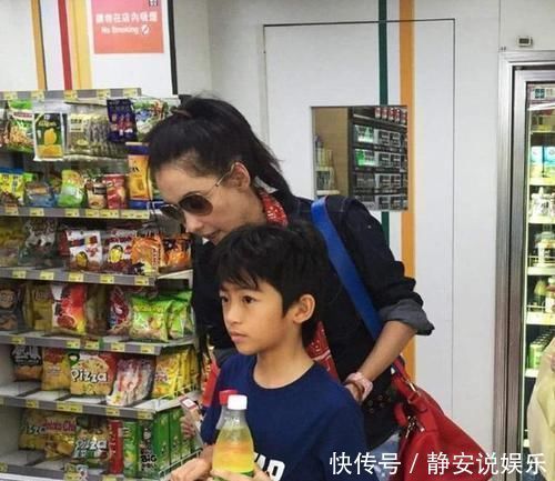 家长|“你孩子偷了东西,不信让我们搜身”宝妈一番话让工作人员放行