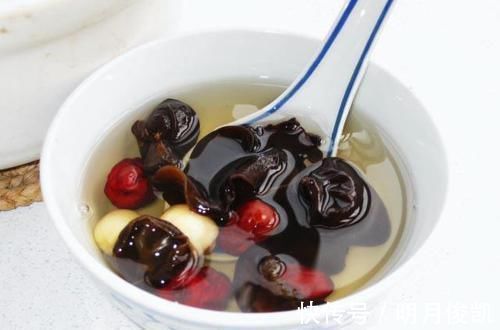 长高|骨科专家：这种食物坚持吃，补充钙含量，孩子长高后会感谢你！