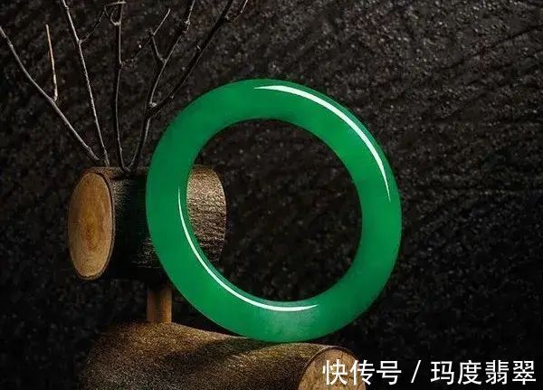 短径!你适合什么样的手镯?主要看这几点