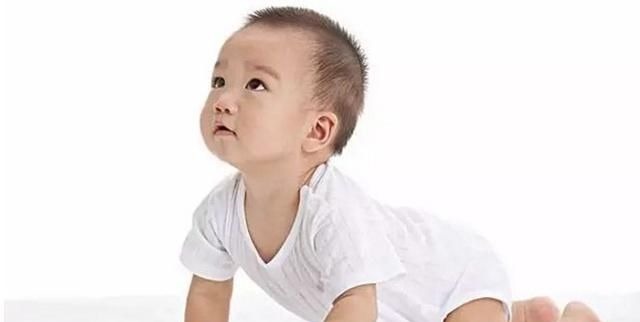 婴儿|妈妈们注意新生儿1-12个月的特点变化,让人忍不住惊呼神奇