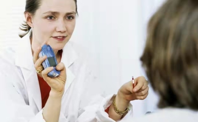 人体|糖尿病的发病和哪些因素有关?