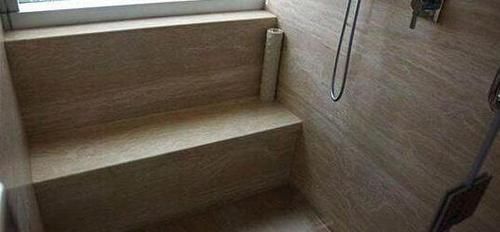 实用|头次见到朋友家淋浴房装这种东西,太实用了,回家也要这样做