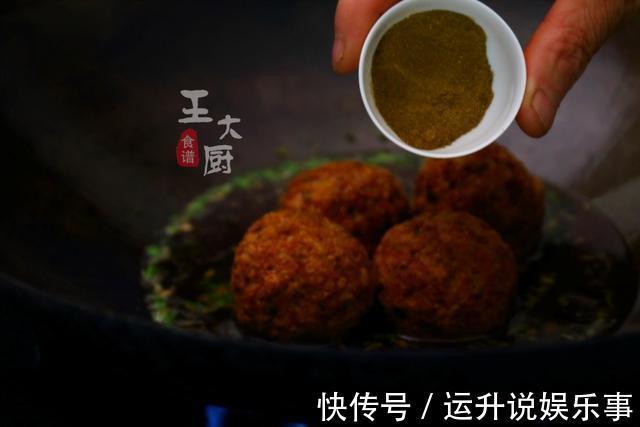 五香粉|用油条做肉丸子,味道好到难以置信,简单易做,好吃极了