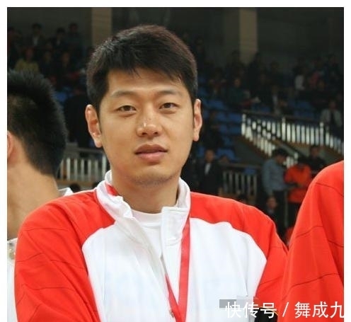 男篮|男篮莫科:因爱一夜白头,再婚也不忘前妻,深情终究抵不过现实
