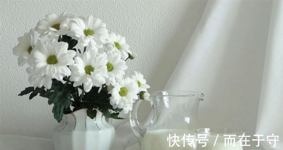 地板|拖地时,水里加上它,拖一次,一星期都不会落灰!