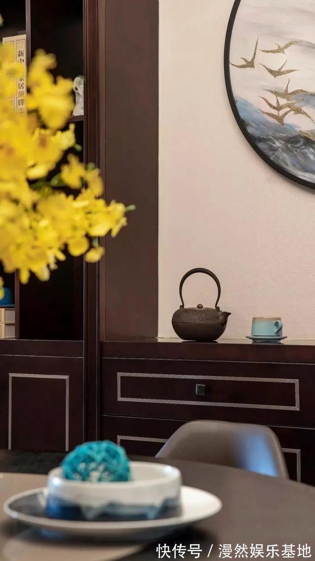 休闲椅|450㎡新中式别墅,禅意高级的房子,情趣舒适的人生