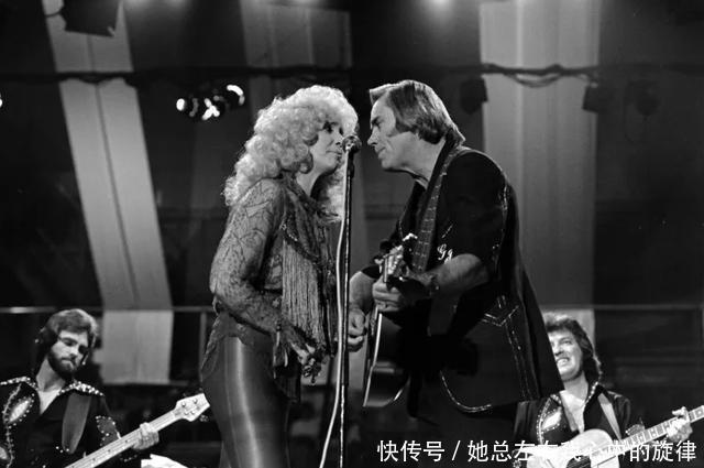 打雷姐和我最喜欢的乡村女音乐人合作了