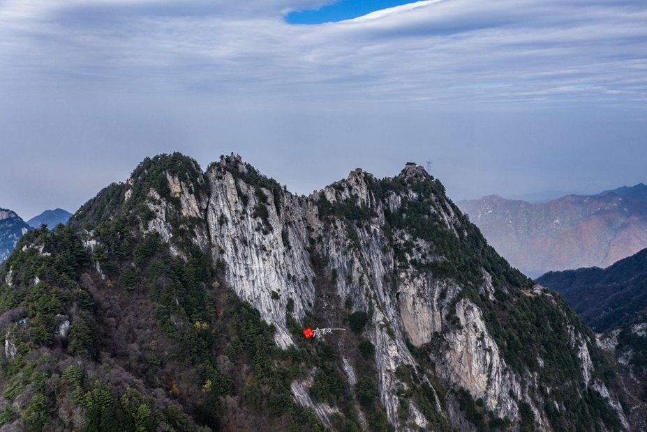 铁顶太兴山，号称终南第一峰险过华山，我用七个小时带你走完全程