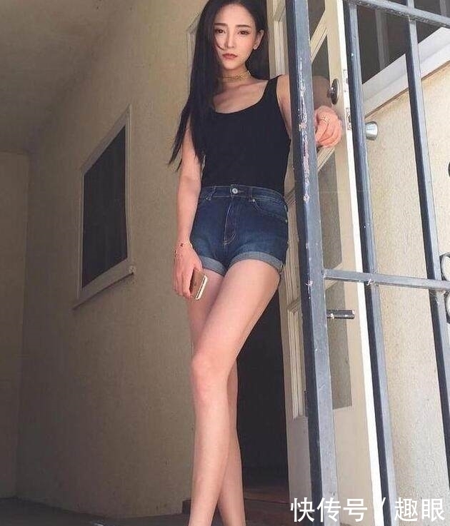 身材|长得好看,身材紧致的女孩子,搭配牛仔裤,彰显独特魅力