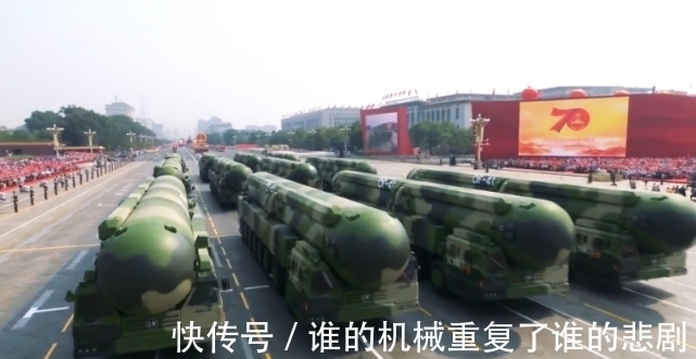 中国这两次大阅兵很厉害,一次震撼亚洲,
