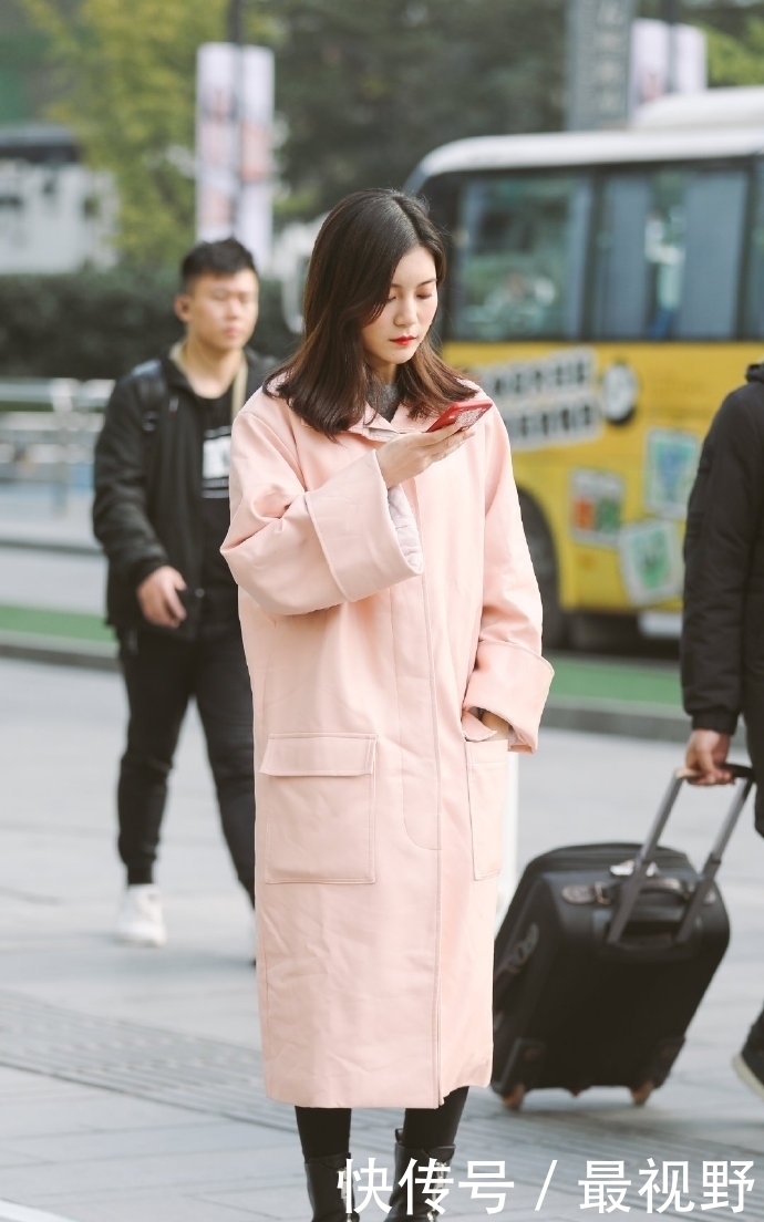  城市|街拍：美到心坎里的8款冬季穿搭，时髦显瘦显气质，想低调都难！