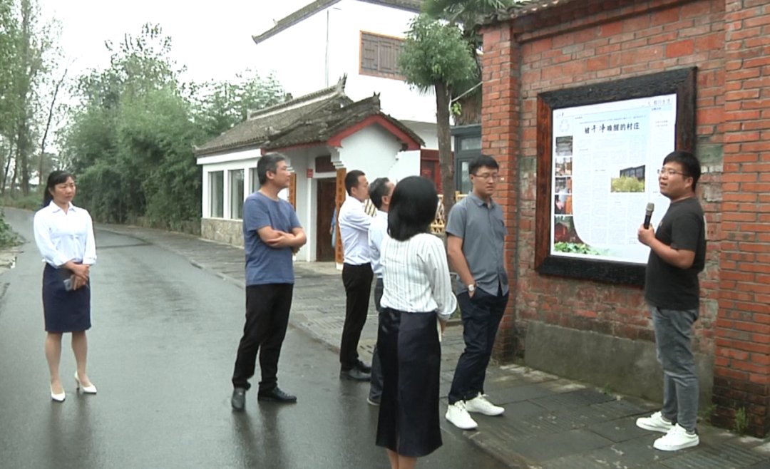 调研组|市休闲服务产业发展调研组来明港镇调研