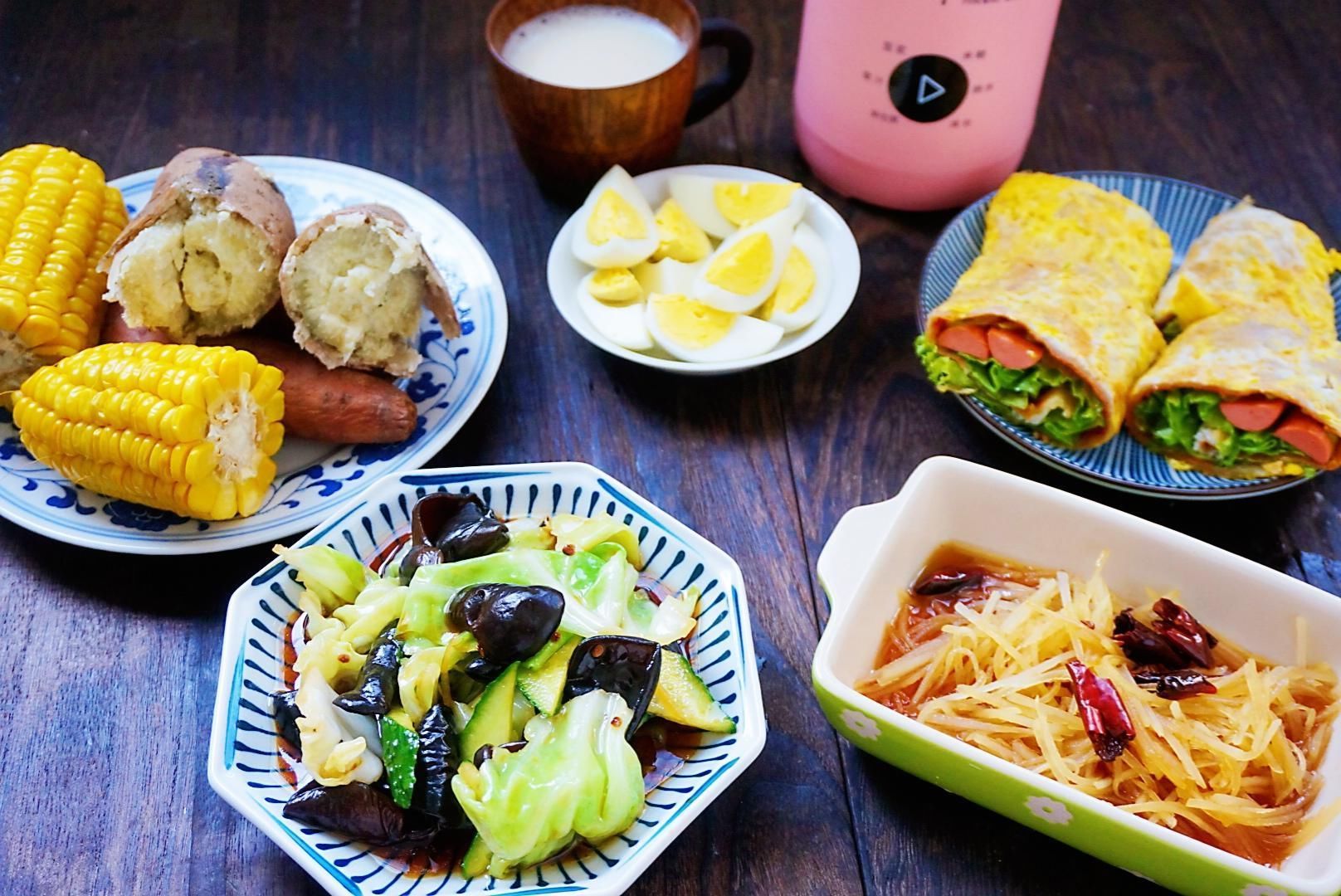 晒晒一家三口的早餐,食材搭配好,花钱不多,营养丰富味道好