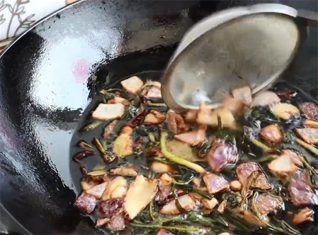 辣椒面|做辣椒油时，记得不要直接泼热油，教你一招，辣椒油才又香又辣
