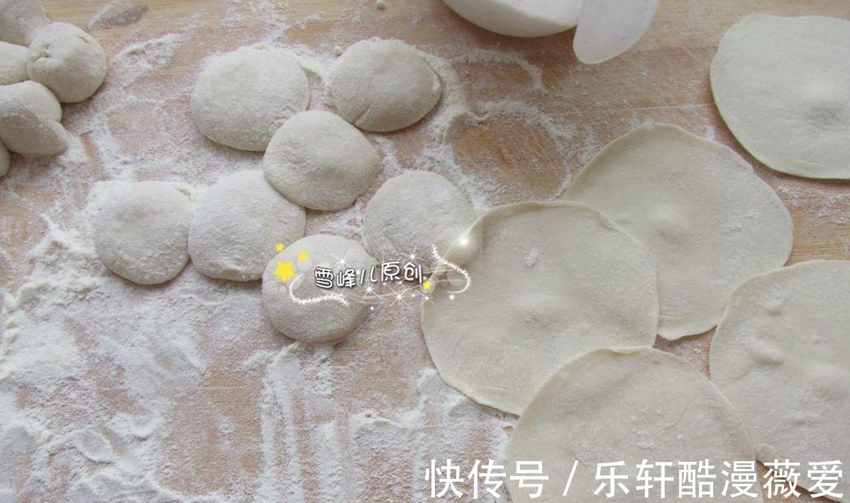 皮薄馅大|夏天包饺子，这馅比肉馅都香，皮薄馅大味道好，孩子都能吃一盘