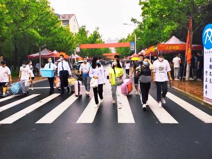 新生|天青色等烟雨，而我在等你！滨州学院迎来2021级省外新生