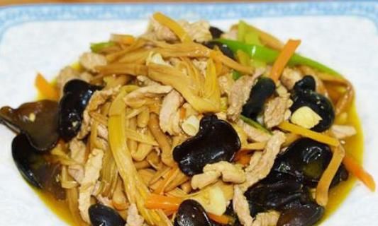 女性想要皮膚“白嫩光澤”，可常食幾種食物，美容嫩膚抗衰老！