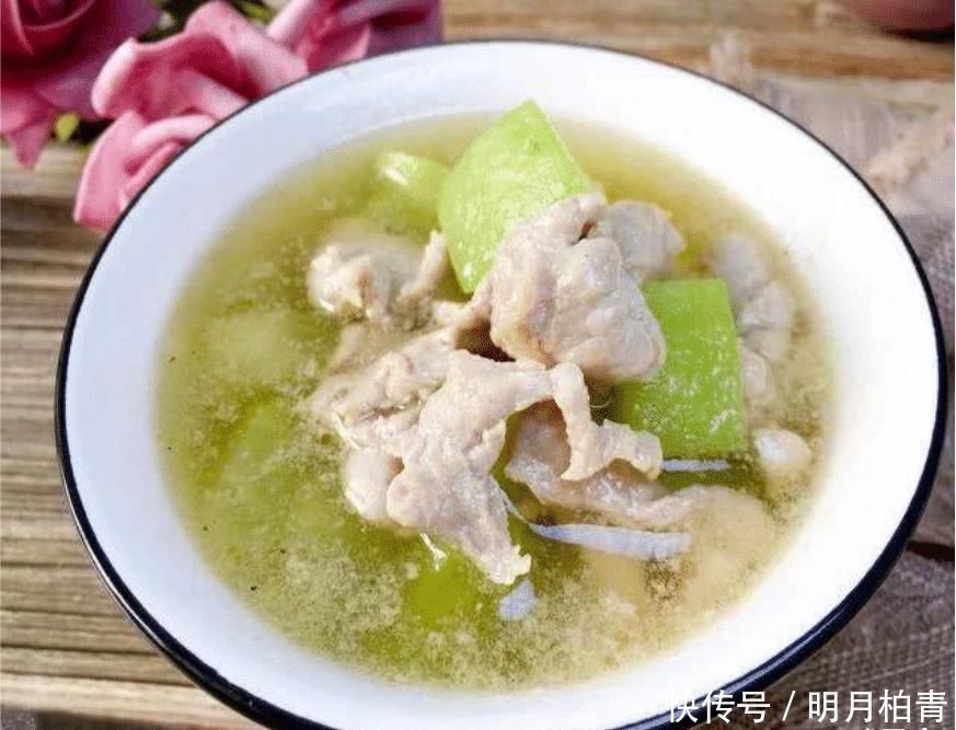  天冷了，遇见这菜别错过，上锅煮一煮，营养极高，孩子要多吃它