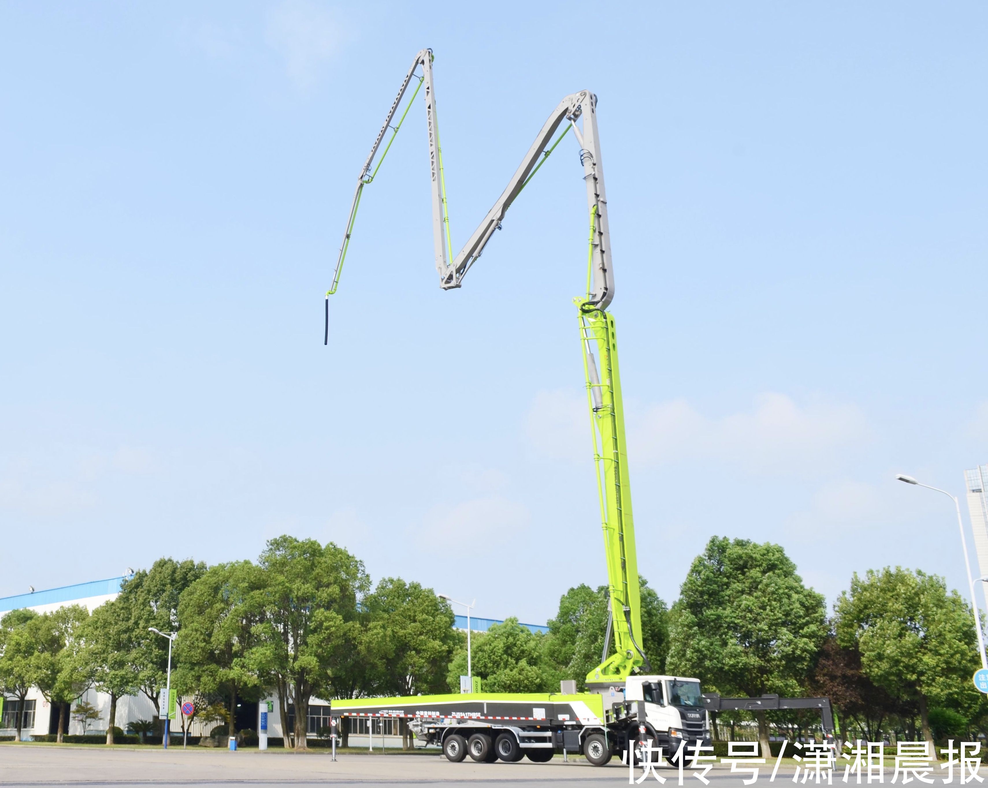 混凝土|又一冠军诞生在中联重科！混凝土泵车入选国家级制造业单项冠军产品名单