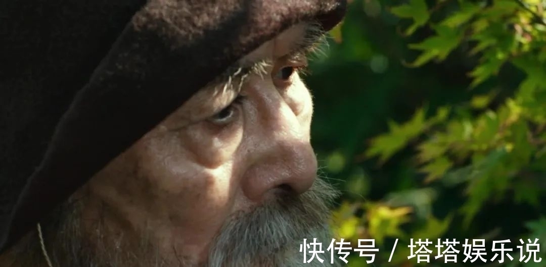 老顽童#他94岁,已经30年没出门了,种花养鸟,一副画卖上百万元