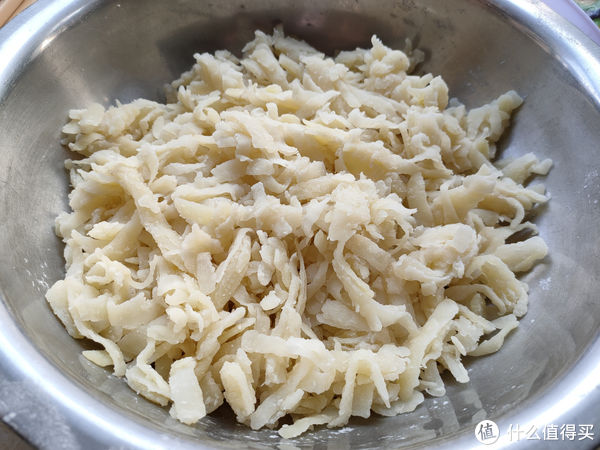 有土豆就能做的山西美食,既是主食也是菜,吃一次就忘不掉