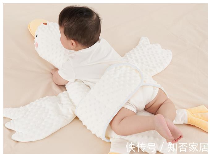 宝妈|0~6个月是宝宝“俯趴”黄金期,宝爸宝妈可别错过了!