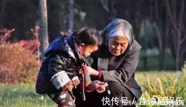 你妈|“凭啥你妈带娃就给钱,我妈带娃就应该?”,宝爸暴躁质问被怒怼