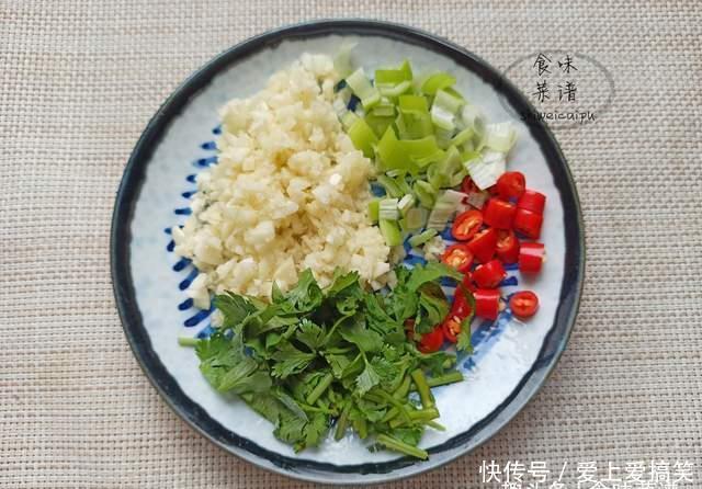 年夜饭精选6道凉拌菜,步骤简单,好吃下饭还解腻,刚上桌就光盘