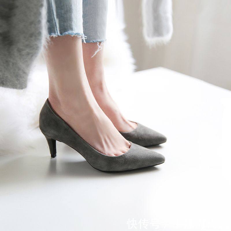 女神|一双品质感满满的高跟鞋,让你穿出性感女神范