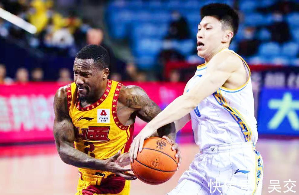 三连胜|林书豪砍20分,北京首钢25分大胜山西男篮取三连胜,大黑马累了