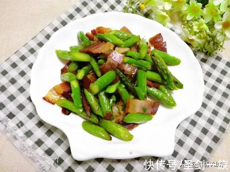 冬天免疫力低，12道食物要多吃，“叶酸”含量高，男女老幼都受益