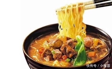 面条|面条最好吃的3种做法,简单易学还营养,孩子一下能吃一大碗