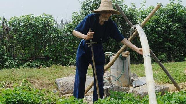  没味|“老年臭”到底是什么50岁以后，坚持做好这些事，再老也没味