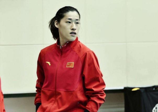 巴西女排|刘晓彤“撇下”对象送新春祝福,曾是奥运福将,也曾被视为关系户