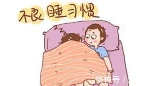 胎儿|孕期正确睡姿是什么？孕妈警惕：3种不良睡姿易造成胎儿缺氧