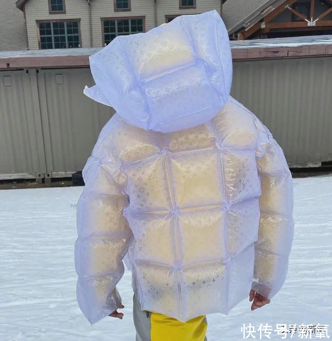 巴黎世家|有钱但真土，说的就是她们