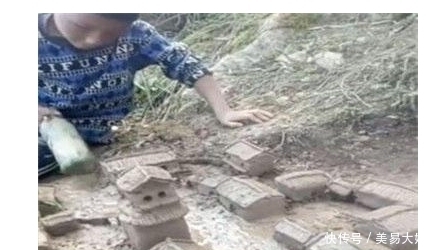 放学|九岁男孩每天放学都不回家,妈妈偷偷跟踪,却发现了惊人的一幕