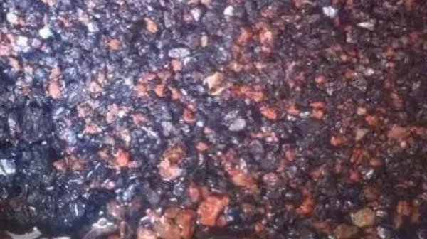 根旺|家中的花总是“烂根”养不活盆里加四样东西,根旺花不断