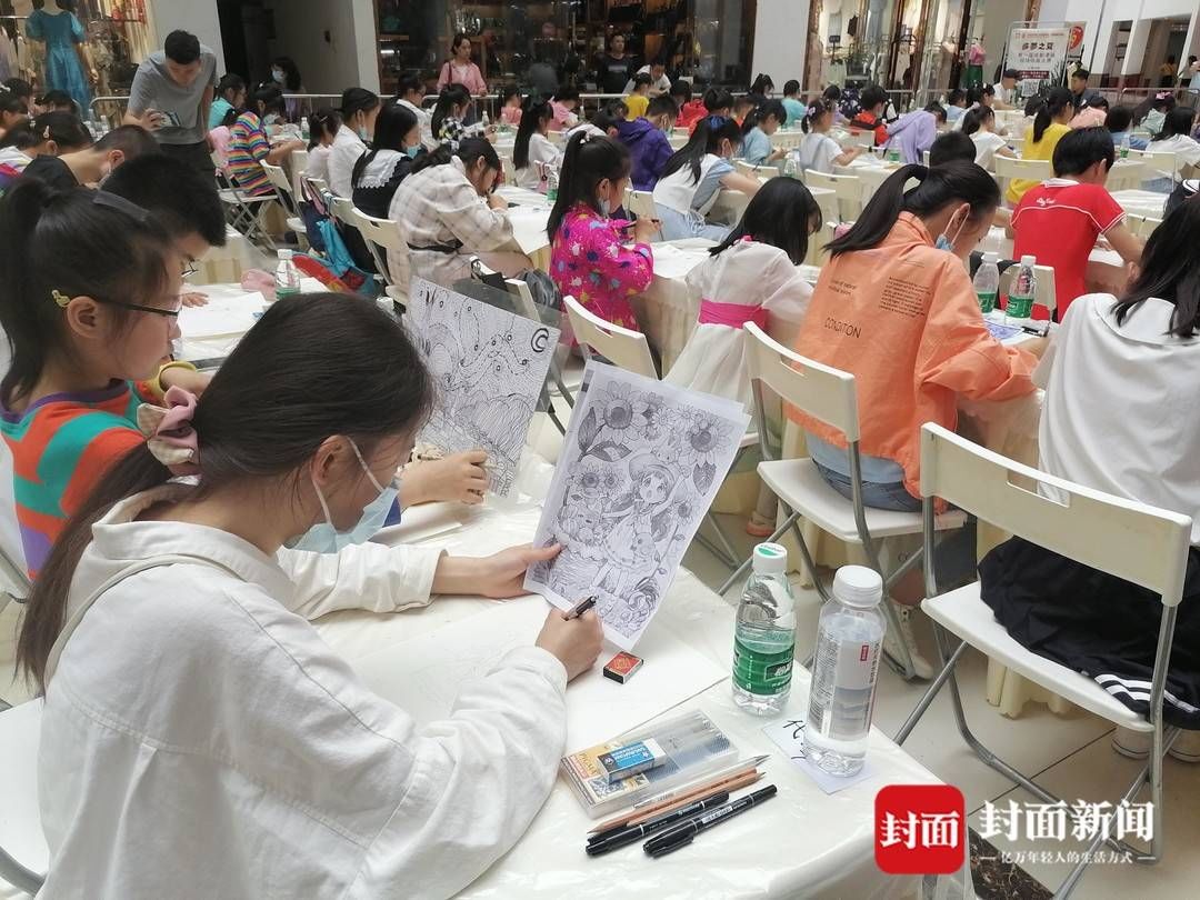 封面新闻|“动漫之城”举行少儿漫画大赛，日本评委看了都说“棒棒哒”