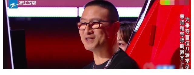 “李榮浩眼睛不夠大，我?guī)退纯础奔穗h逸，你真能給自己加戲